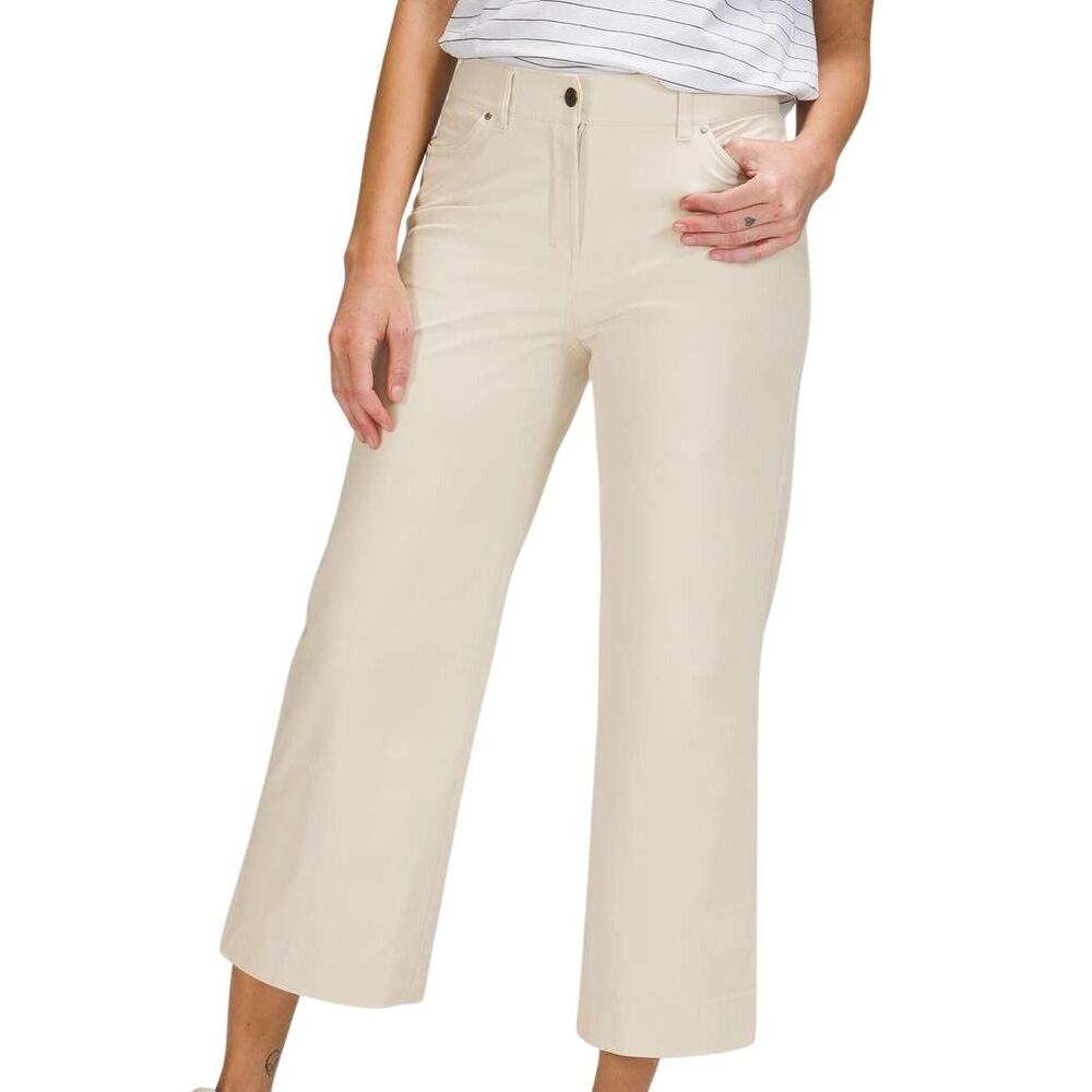 Lululemon City Sleek 5 Pocket Wide-Leg 7/8 Length Pant White Opal Size 32 EUC